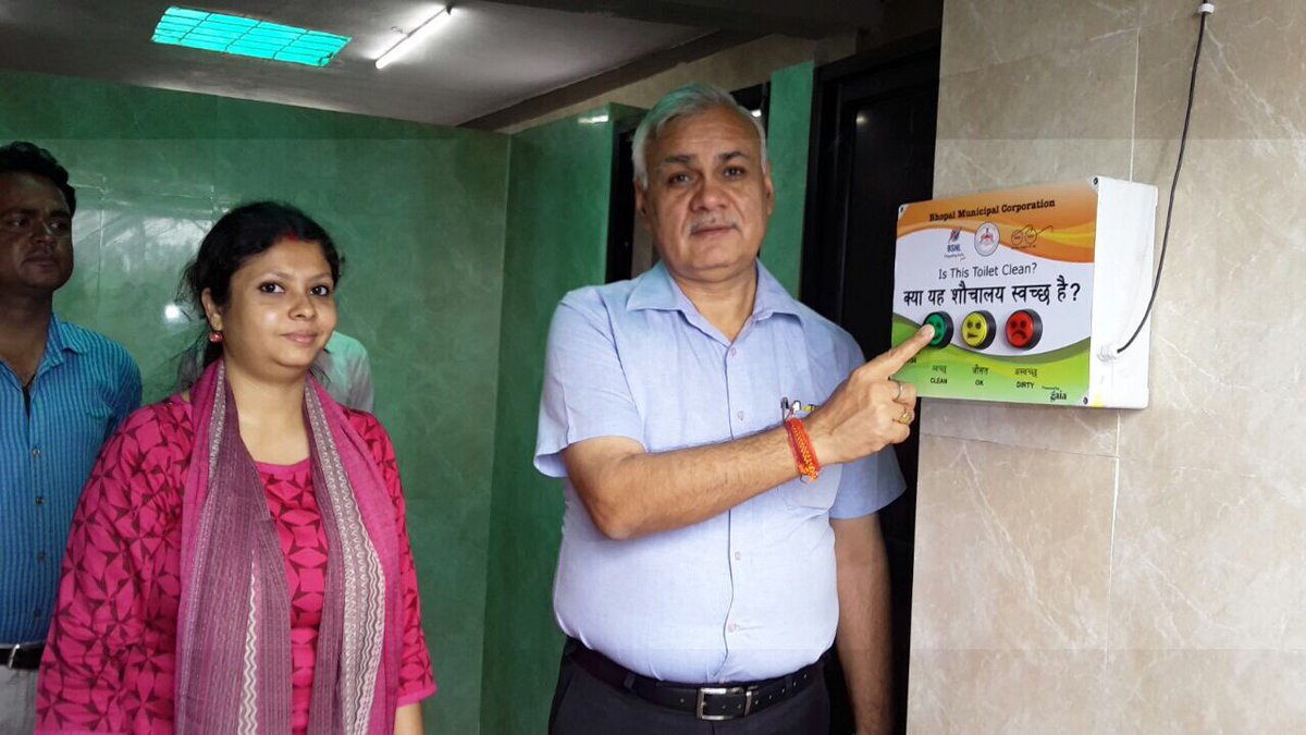 Hon <a href="/Secretary_MoHUA/">Srinivas Katikithala</a> Shri Durga Shanker Mishra Ji along with Smt Priyanka Das, Hon Commissioner <a href="/bhopal_bscdcl/">Bhopal Smart City</a> <a href="/SwachhBhopal/">Swachh Bhopal</a> <a href="/BSNL_MP_Circle/">BSNL_MP</a>