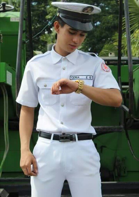 AkirraBenz's tweet photo. Future seafarer https://t.co/54AuabGkfz