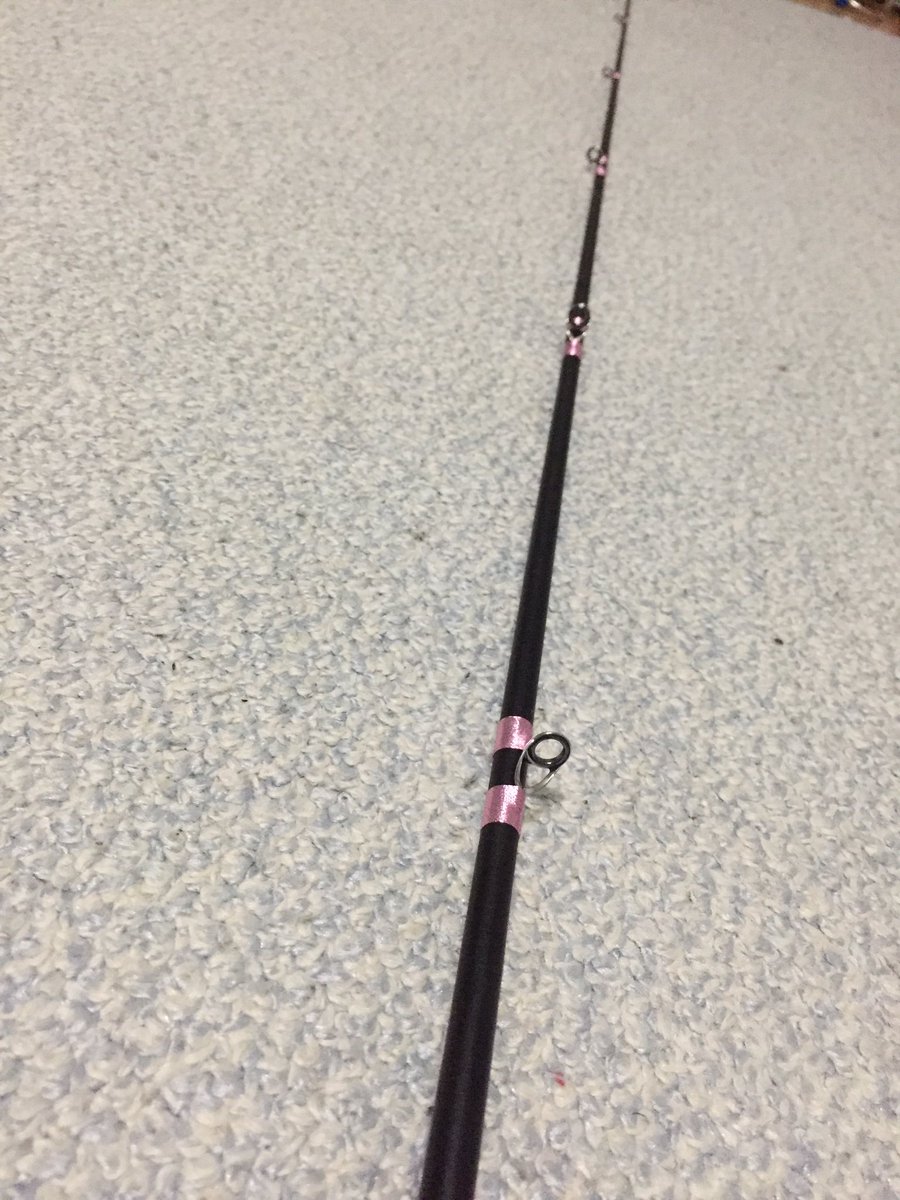 ゆうすけ در توییتر 自作ベイトフィネスロッドをスパイラルガイドセッティングに 後はコーティングして完成 66ml ベイトフィネス 自作ロッド