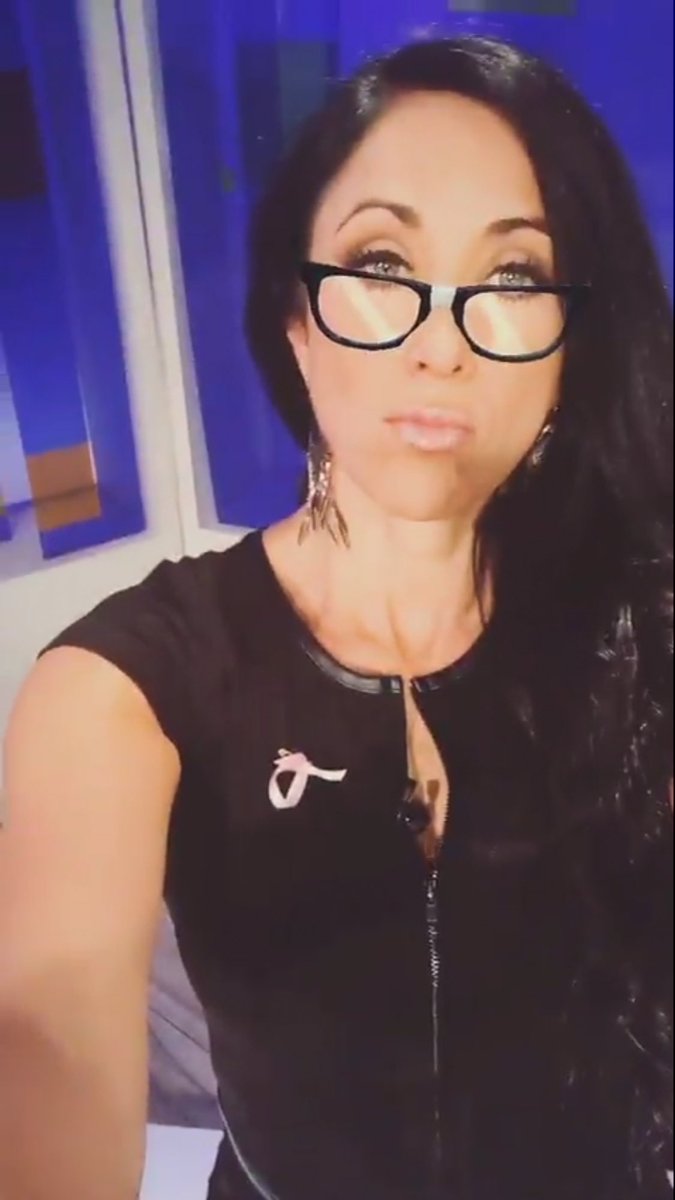 FansMoni_gt's tweet photo. Buenas noches #MoniFans que hayan pasado un feliz viernes! Que descansen 😴💋 @monicanoguera https://t.co/RnHVSDlUfr