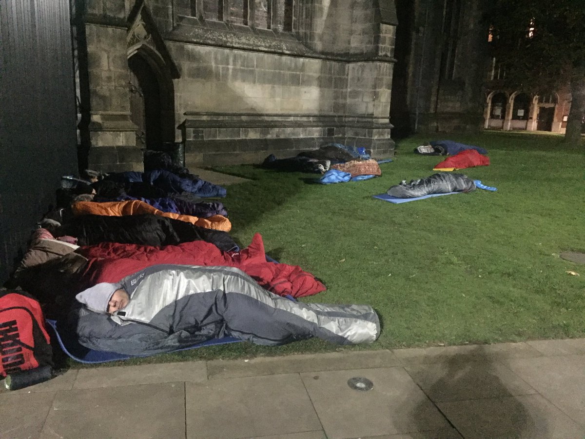 archerproject's tweet photo. Everyone’s asleep 💤 #ACEsleepout4CAP https://t.co/qy5RSdQ16r
