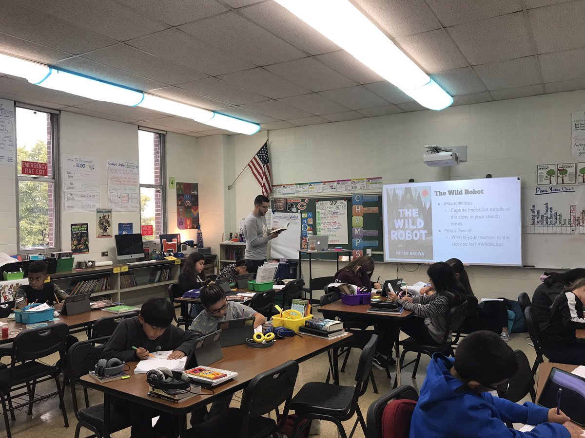 leahod's tweet image. We caught some #gra17 today with @Mr_JGonzalez! #observeme #komenskylions #d100pride