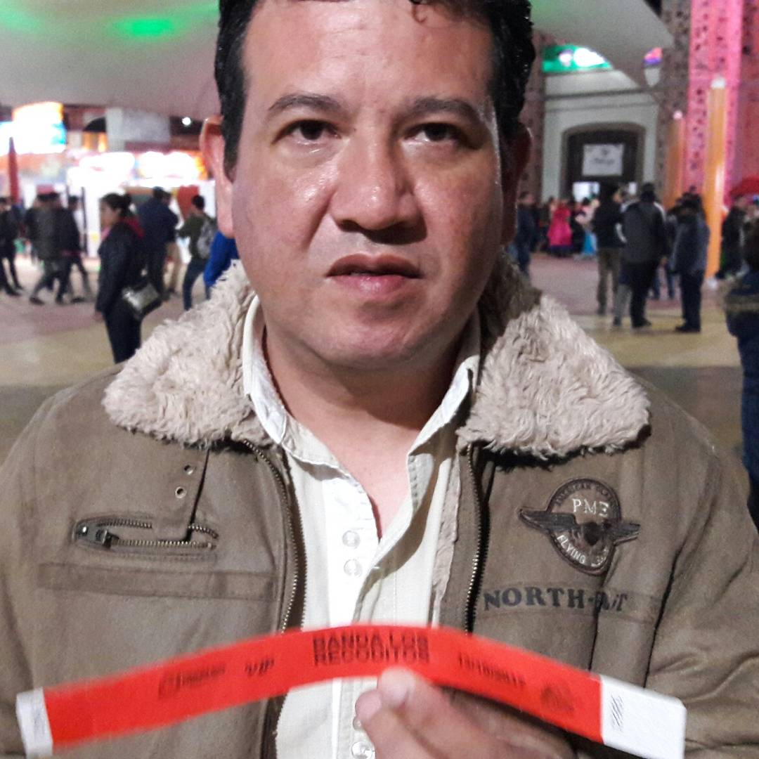 FeriaHidalgo's tweet photo. Hoy entregamos al público #PulserasVIP para ver a @BANDARECODITOSS en el #TeatroDelPueblo. ¡Muchas felicidades a los ganadores! https://t.co/Y0JtOF2mGi