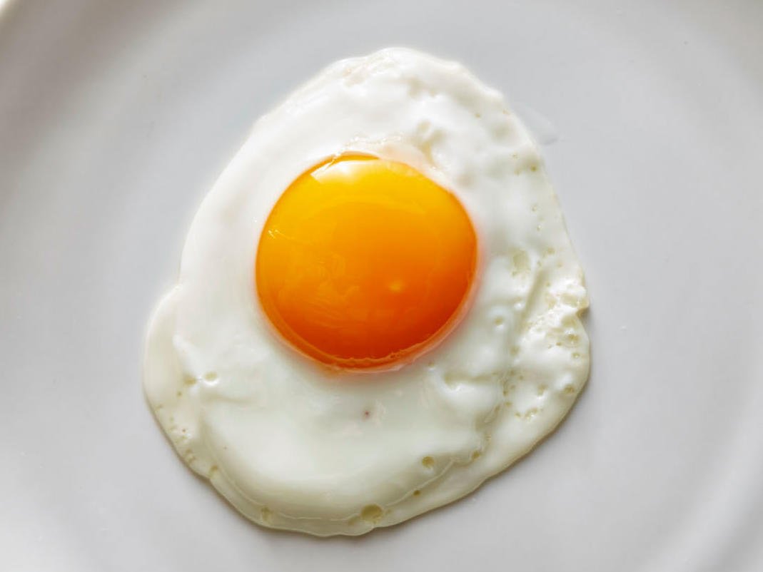 BreakfastL0ver's tweet photo. I sure do love some good ole Sunny Side Up https://t.co/UvDFsFewws