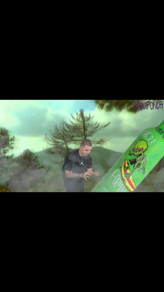 Jake1231239's tweet photo. @BMS_Derek the ad before my #bmsshow live stream froze.....😂😂😂. Good look bro 😂 https://t.co/NoXGW5TKap