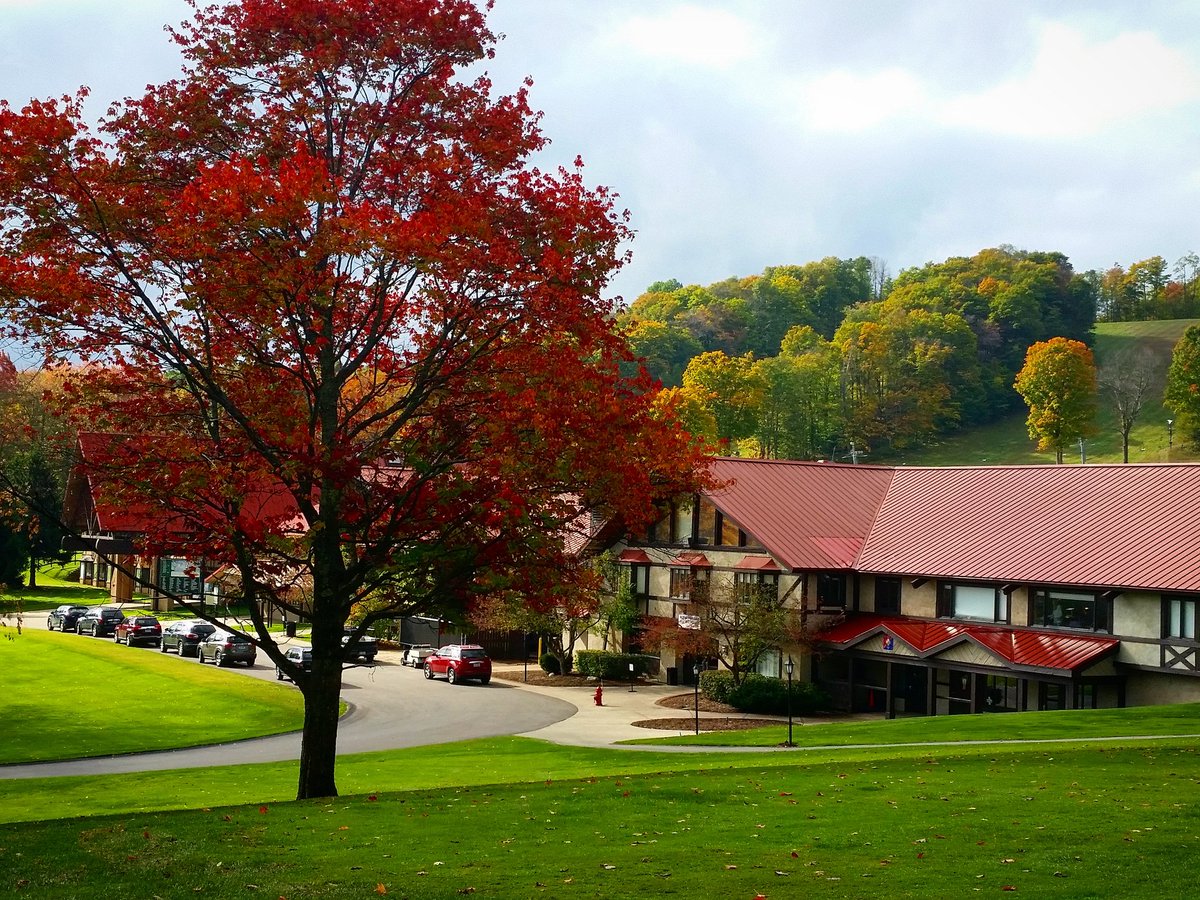 MichiganRain's tweet photo. Scrapbooking @Boyne_Highlands https://t.co/ruMaqwUCiD