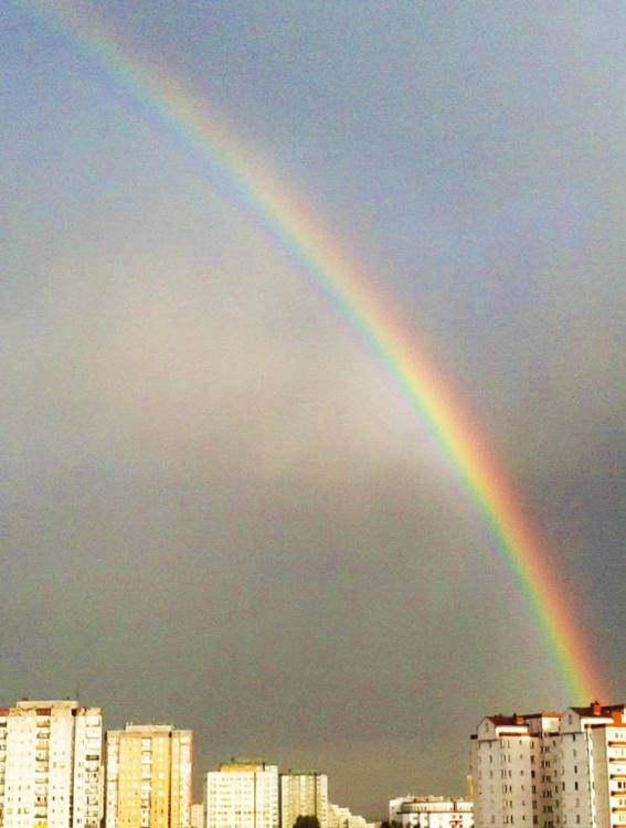Florian_Vienna's tweet photo. @MilitarisCath @Mimi__5__ PRAY ROSARY FOR PEACE! 🌈 7. OCTOBER 2O17 Rainbow in the whole POLAND!
& 13. October 1917 in FATIMA PORTUGAL!
#Fatima100 #Fatima2017 https://t.co/oJBU08rCeG