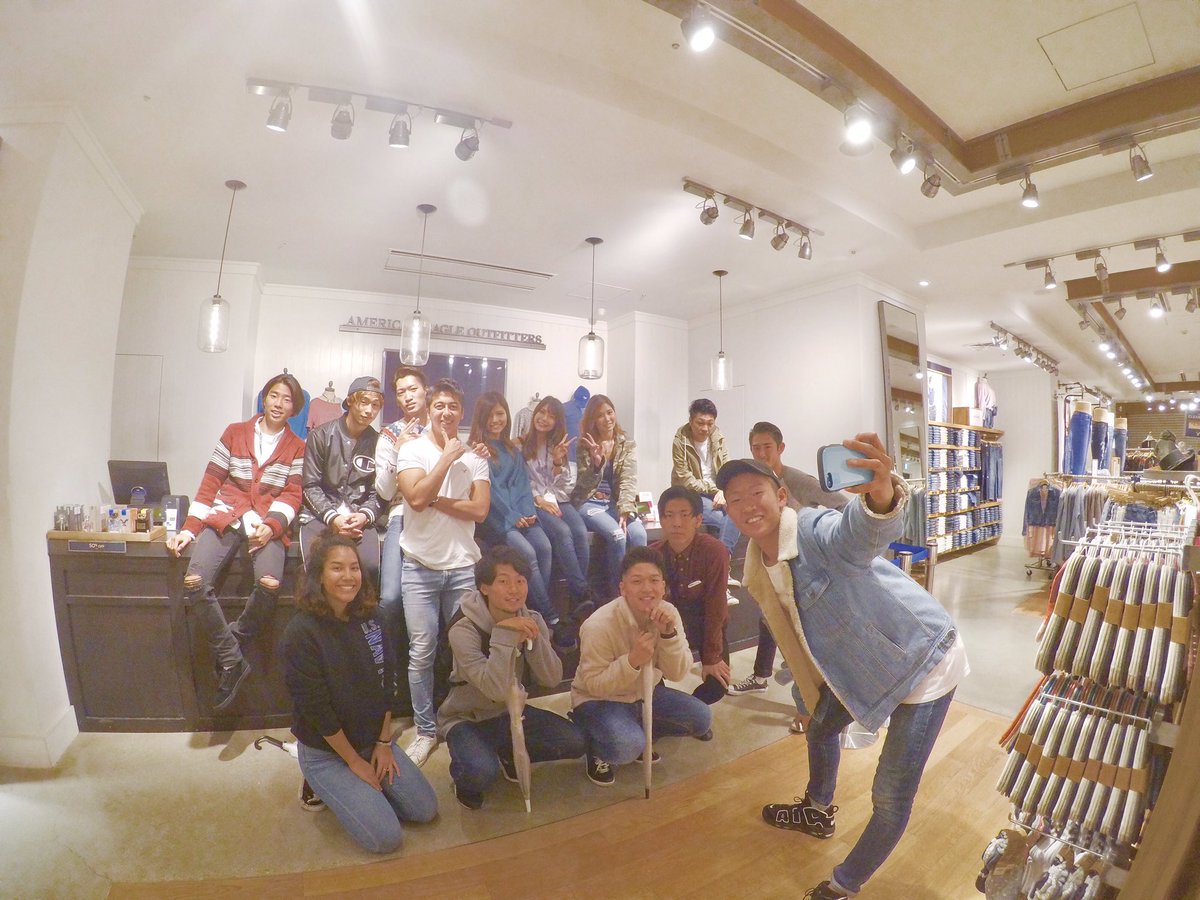 yohei9526's tweet photo. 「sumireさんthankyou!!!!」
#americaneagle #staff#🦅#goproのある生活 #yoheigopro#goprohero5#1枚だけiPhoneな生活 https://t.co/iolpum2IdN