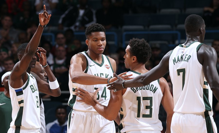 Bucks WIN!!  MIL 107 DET 103 https://t.co/34lRXau3Ko