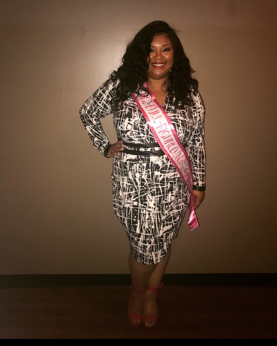 ThePlushProject's tweet photo. WHOS READY FOR THE PAGEANT TOMORROW!!! 👑👑👑 #excited #pumped #msffnc #msffnc2017 #christianchanel #plusfashion https://t.co/yV5I07JOft