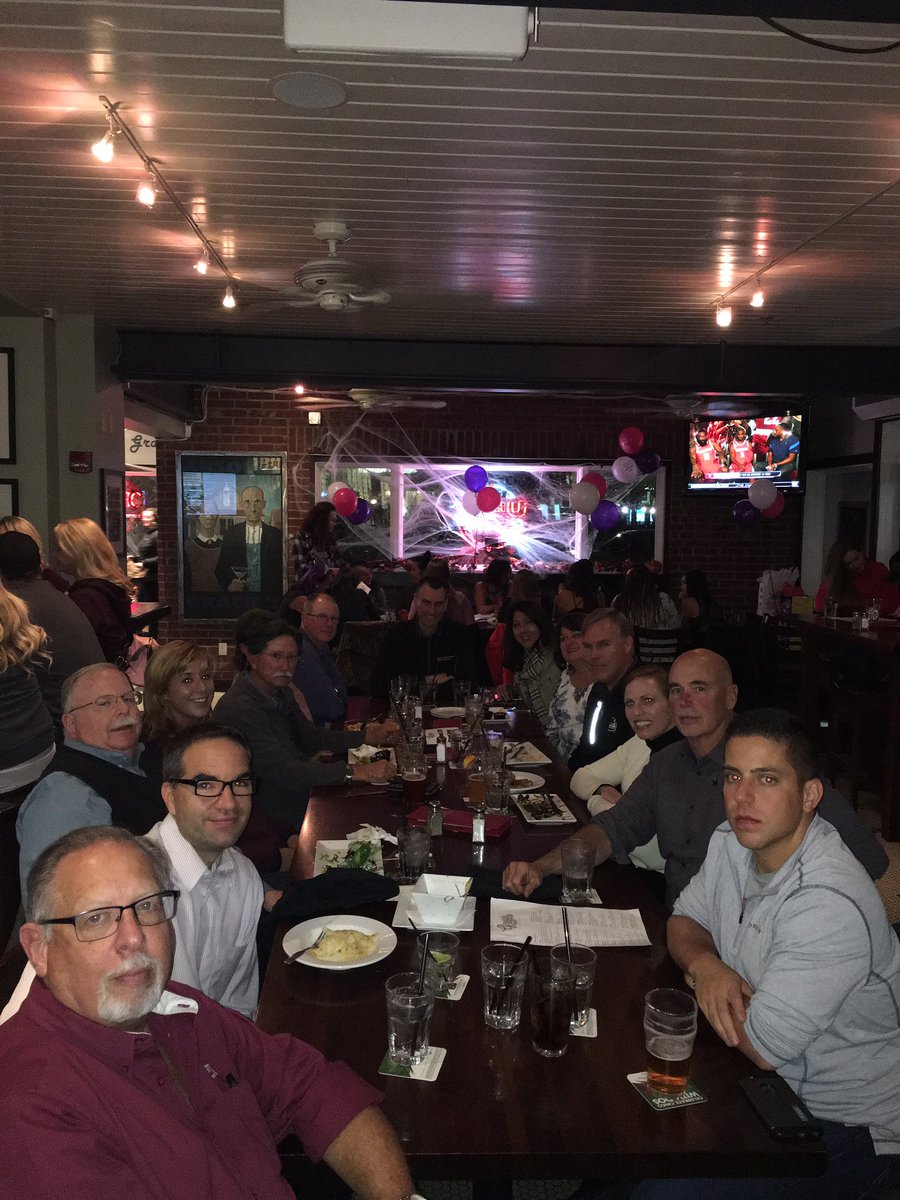 LizFischerBCA's tweet photo. Kickoff dinner with the BCxA Board to our week long meetings!  #BCxA_NCBC https://t.co/pbpe7AVjRg