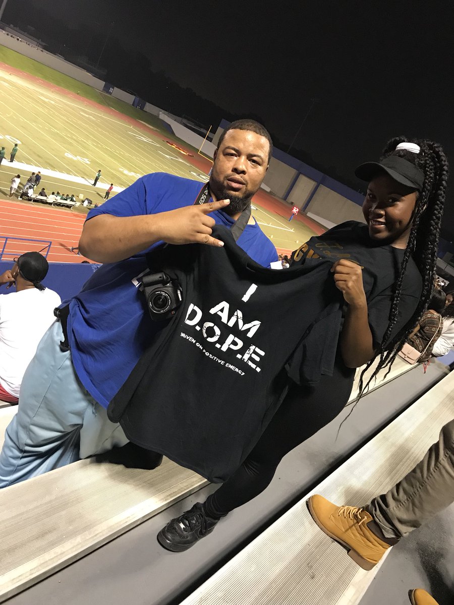 ADProblemSolver's tweet photo. In that thang with #QueenNas from #TheFlyGyrlz๐ฅ๐ฅ BRAND NEW #DopeBoyz Video Coming Soon๐ฌ๐ฅ๐บ #StayTuned #DopeMovement #AmazingGrace #WBFG https://t.co/xfGWGCvF7t