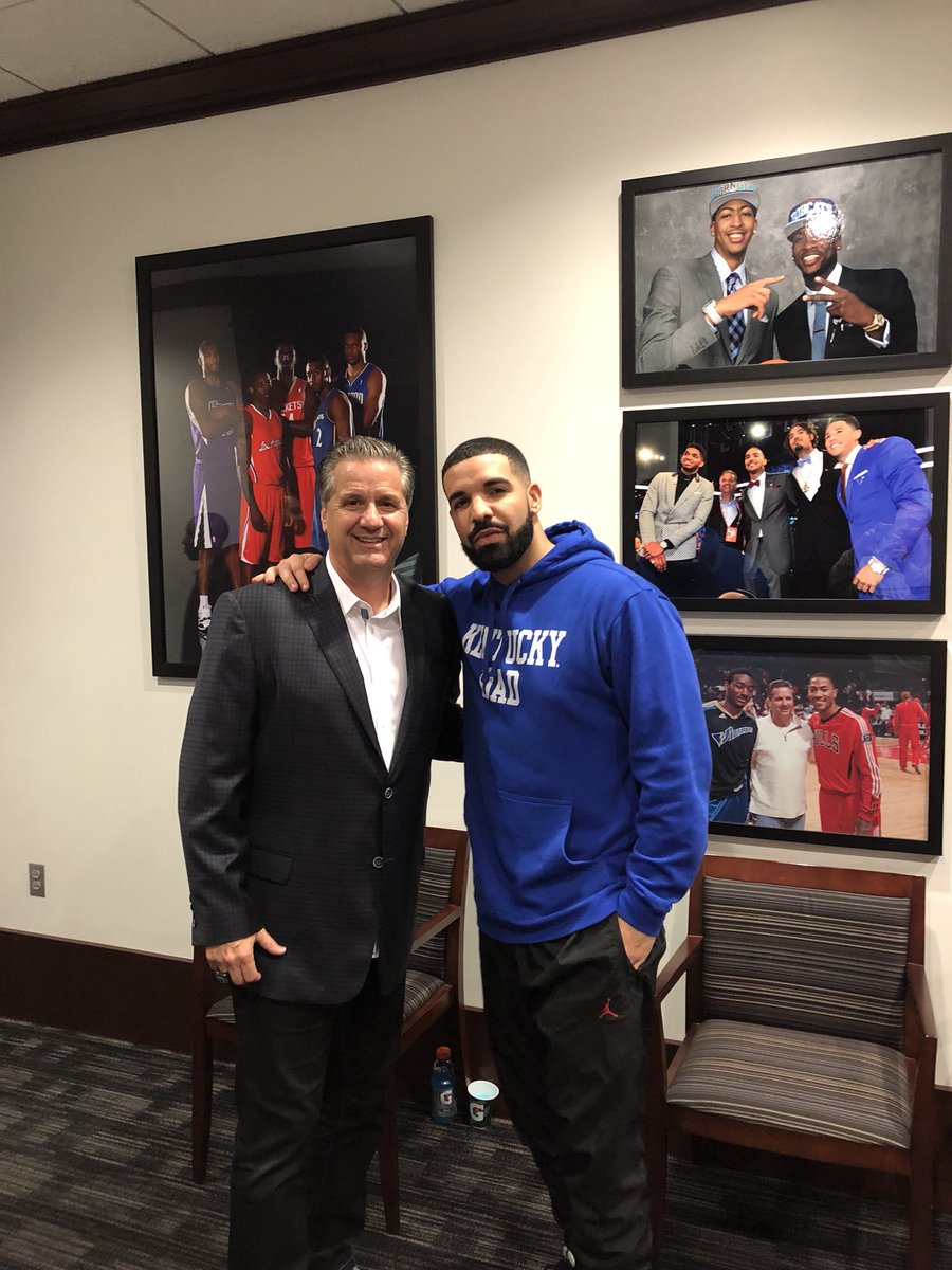 CoachCalArk's tweet photo. My hope is my players don’t just listen to his songs, but they adopt his drive for excellence, his mentality and his overall goodness. https://t.co/jSQnBXsrxB