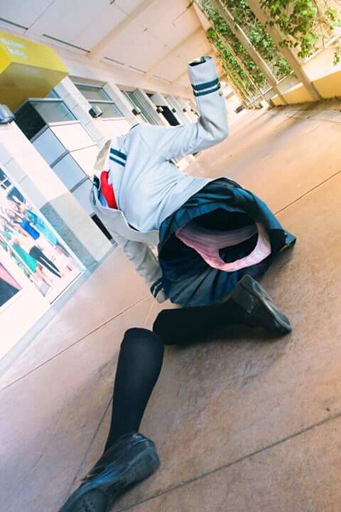 lupihto's tweet photo. #YoNuncaNunca había visto un buen cosplay como este https://t.co/hF8WecBhLf