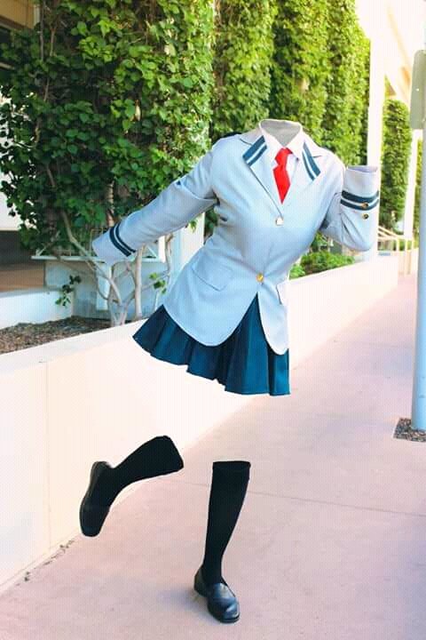 lupihto's tweet photo. #YoNuncaNunca había visto un buen cosplay como este https://t.co/hF8WecBhLf