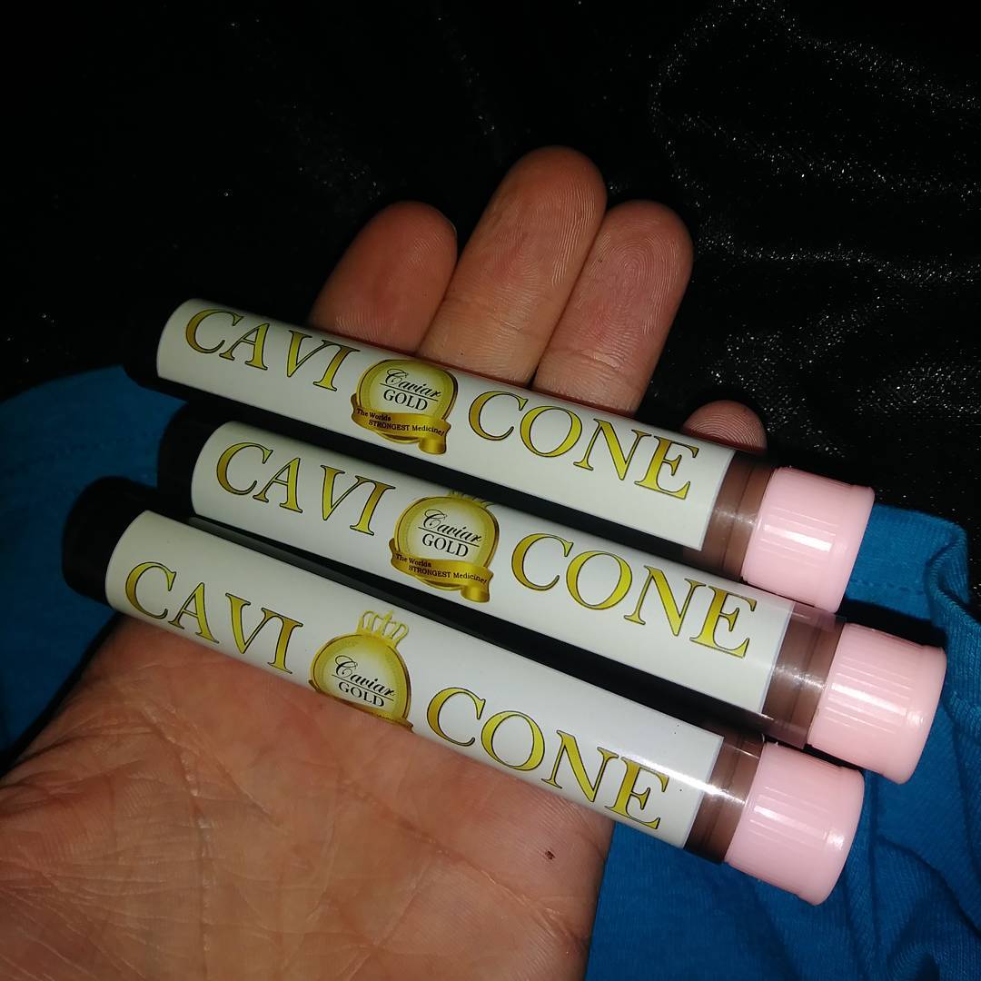 hushsupply_'s tweet photo. Only three Cavi Cones... How would you split them up? ๐ค (We've all been there..) #makeitlast #cavicone #smokestrong https://t.co/mE2dEeGcwi