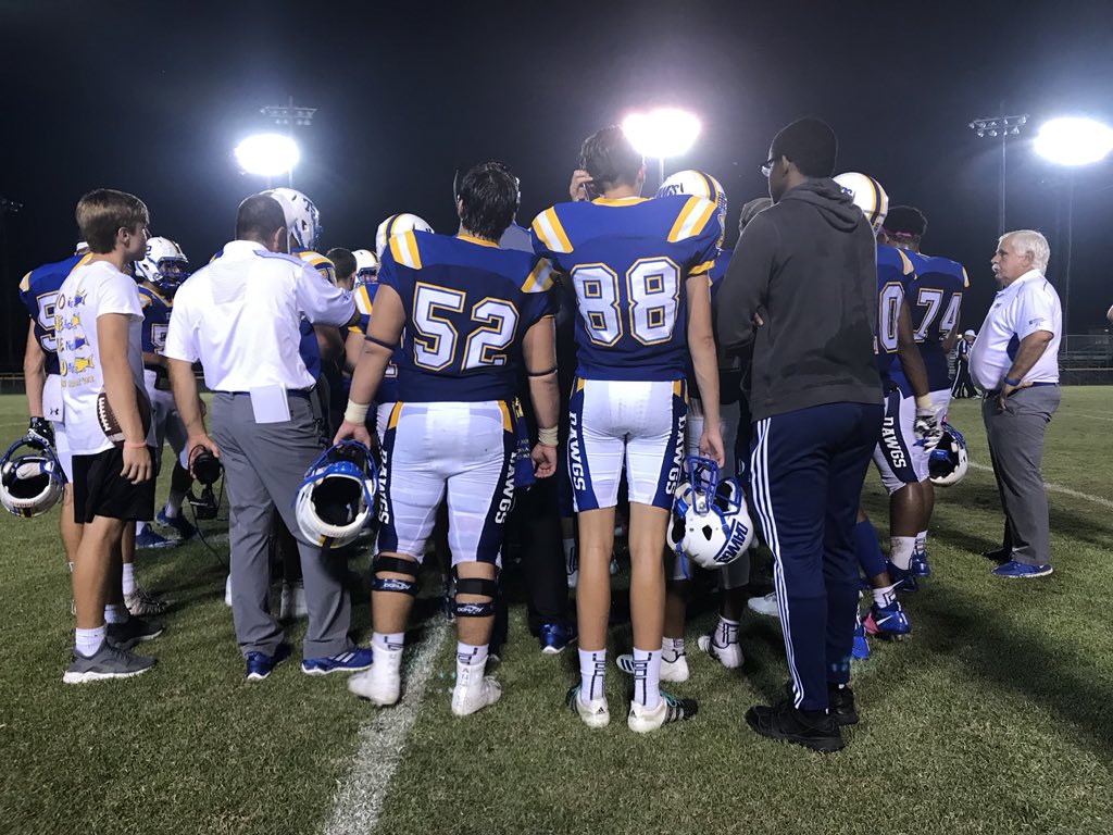MKCHSNews's tweet photo. Final
Saint John XXIII 14
KELLY BULLDOGS 47
Our boys are back in business just in time for district. https://t.co/Hwzr6RHHi9