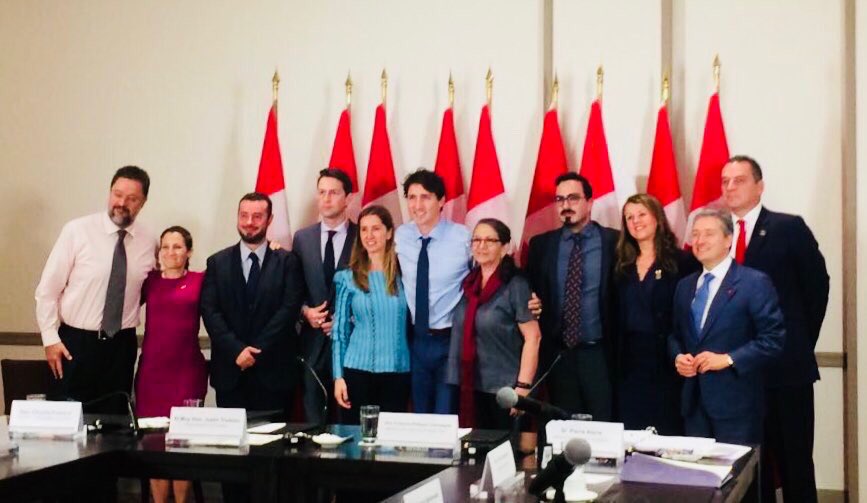 fricias's tweet photo. #Trudeau con ONG defensoras de derechos humanos, entre ellas @CDDMexico https://t.co/OWPkDBOvOI