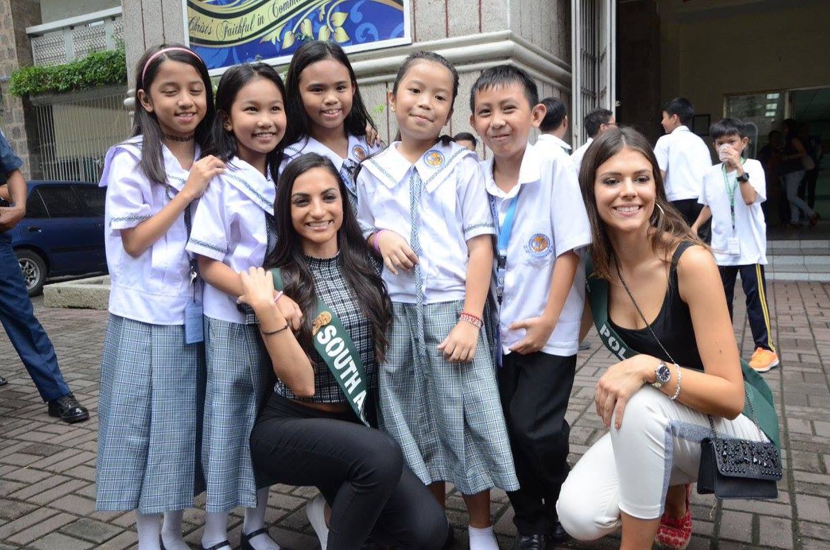 MissEarth's tweet photo. #MissEarth2017 delegates from Austria, Ecuador, Indonesia, Poland &amp; South Africa; with Michelle Gomez; enjoyed a day tour in Cainta, Rizal. https://t.co/KQqkIDCGri