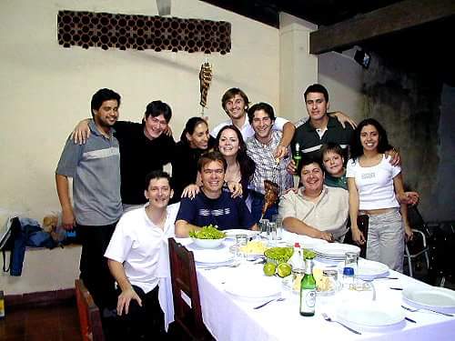 dmlot's tweet photo. De #CODEUNI  estamos hablando. Año 2001... @federaciondees1 @UNI_DCOM @FaCEA_UNI https://t.co/wQ6LiedEPl