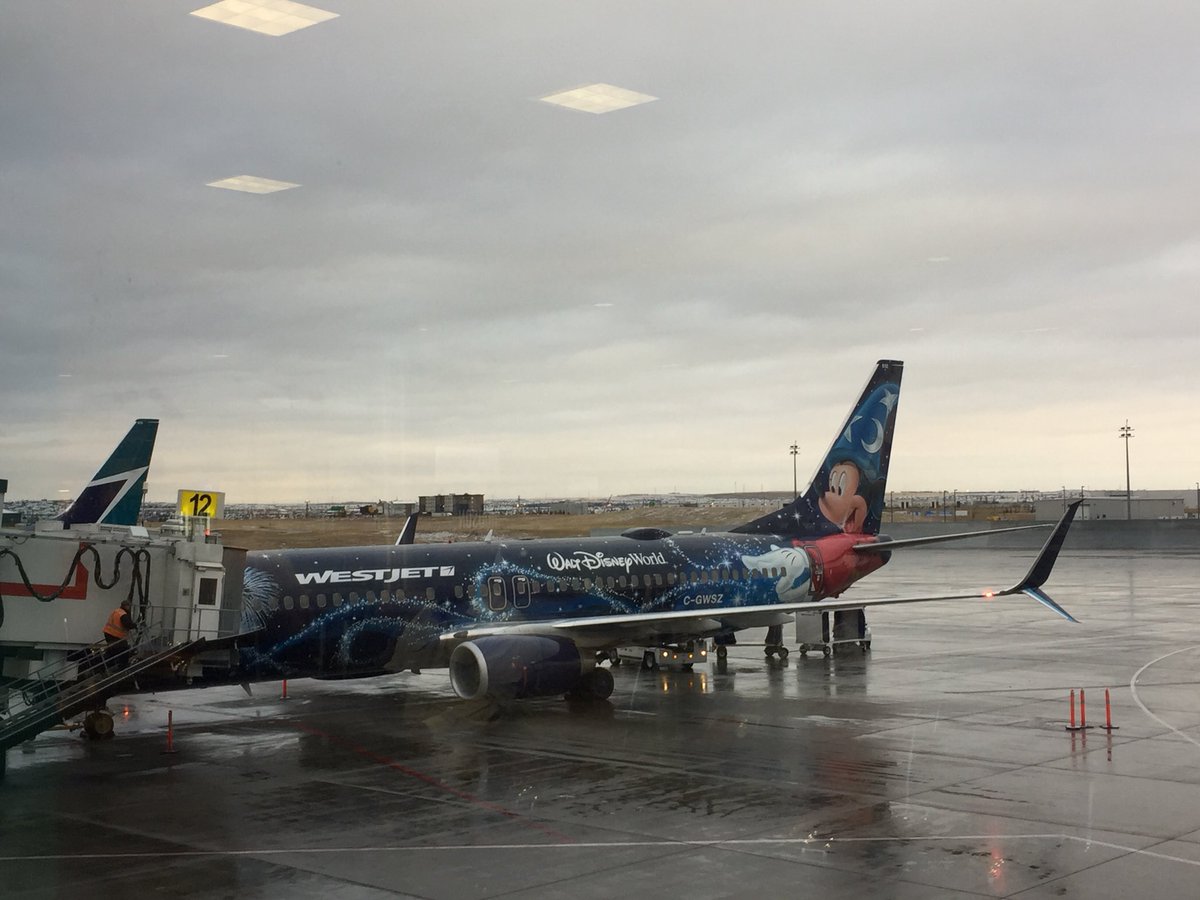 ccracknell19's tweet photo. Found the Disney #magicplane in Calgary! #iwanttogotodisney https://t.co/tV1TBD5BRc