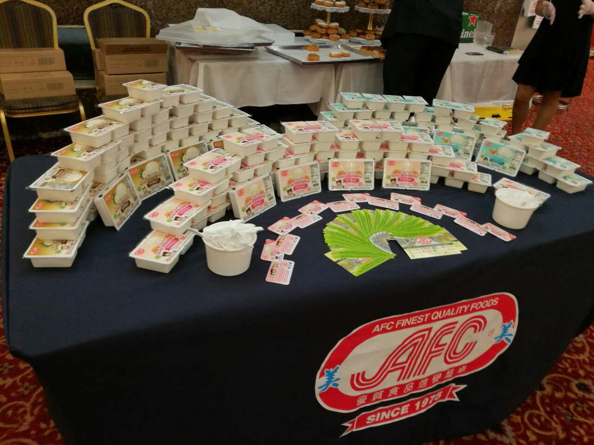 AFCSoyFoods's tweet photo. Congrats on your 26th Annual Image Awards, @OCA_GLA! We're celebrating with free #soypudding! 😋 https://t.co/1PQl2ezhov