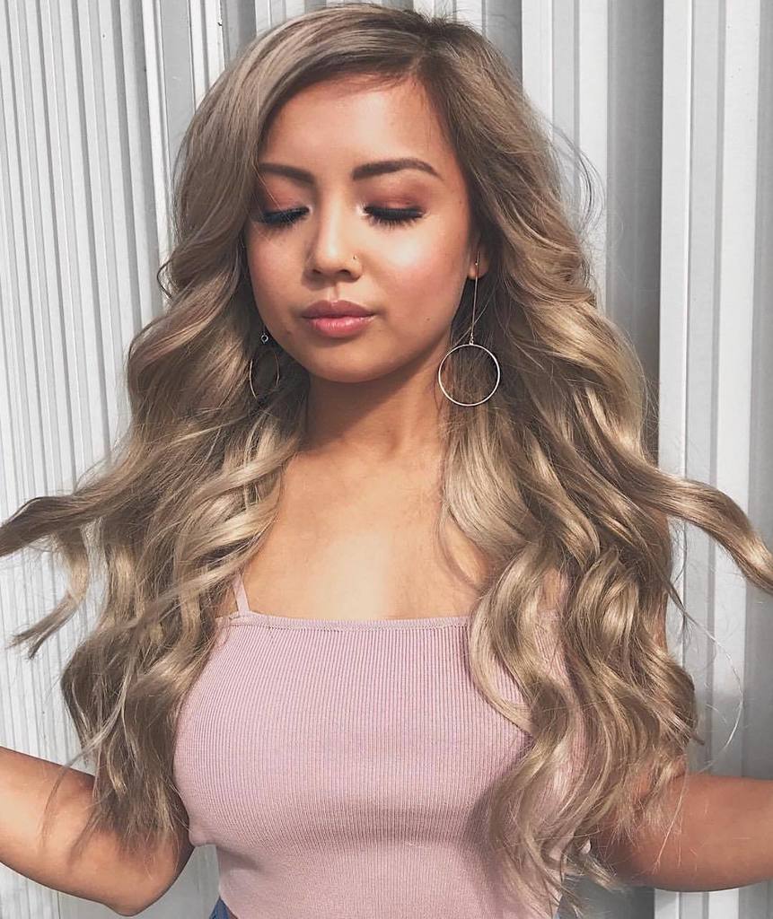 Eden_Extensions's tweet photo. So thrilled to introduce this mega babe to the #EdenAngel squad👑🙌🏼. @annatc1 wearing her 220g #EdenDirtyBlonde Clip Ins to take her short b… https://t.co/fNj9rhdckX
