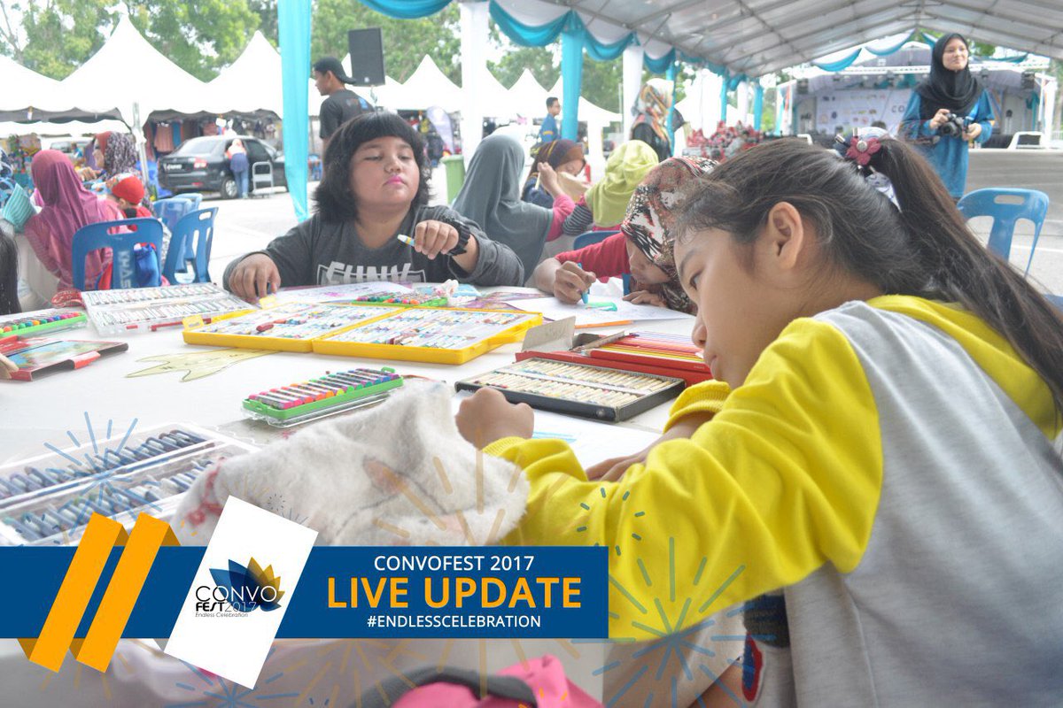CONVOFEST_UTP's tweet photo. [COLOURING COMPETITION]
The kids are having fun! Join us at v4 Convosquare now! 
#CONVOFEST2017 
#endlesscelebration https://t.co/qwnbKButSb