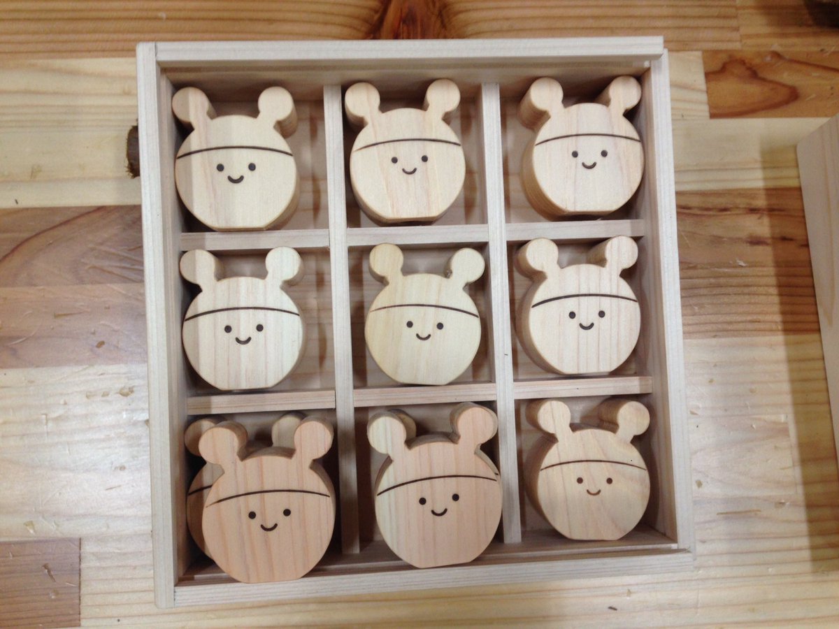 東京チェンソーズ公式 Life ほたるのつみき 覗くと光って見えますよ 東京おもちゃ美術館 東京おもちゃまつり