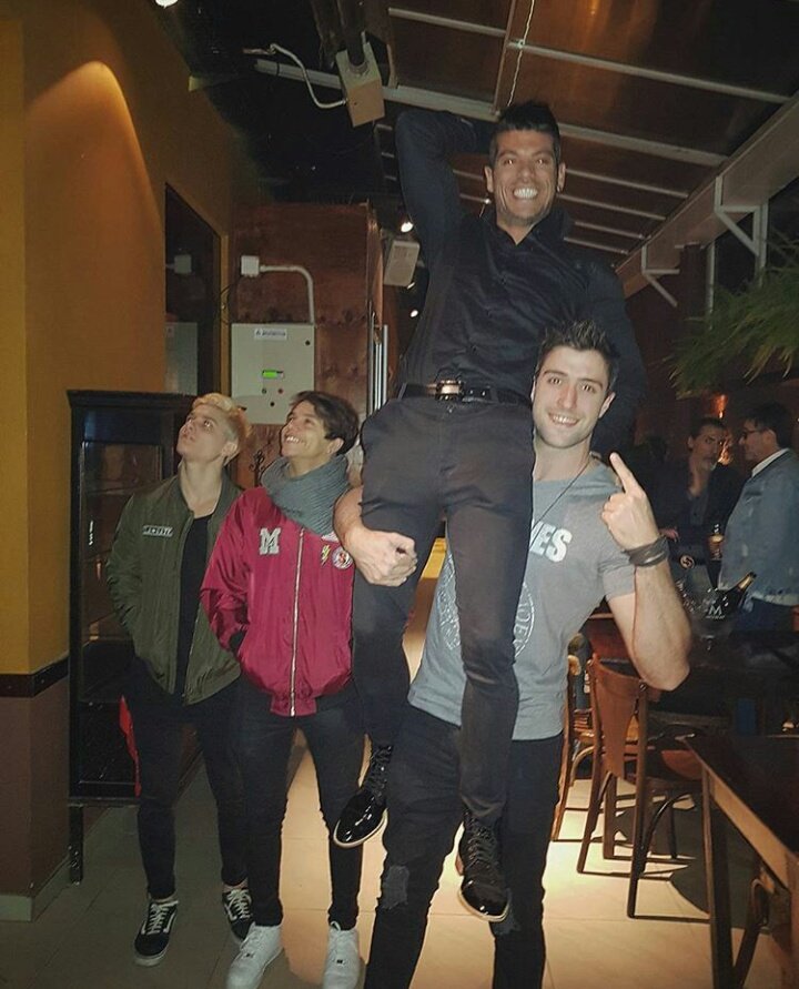Guada9111's tweet photo. Mis bebes juntos devuelta💕,@GonzaGravano @Pitysko  @nachonayar  @Cris__U https://t.co/YpbYdOGmld