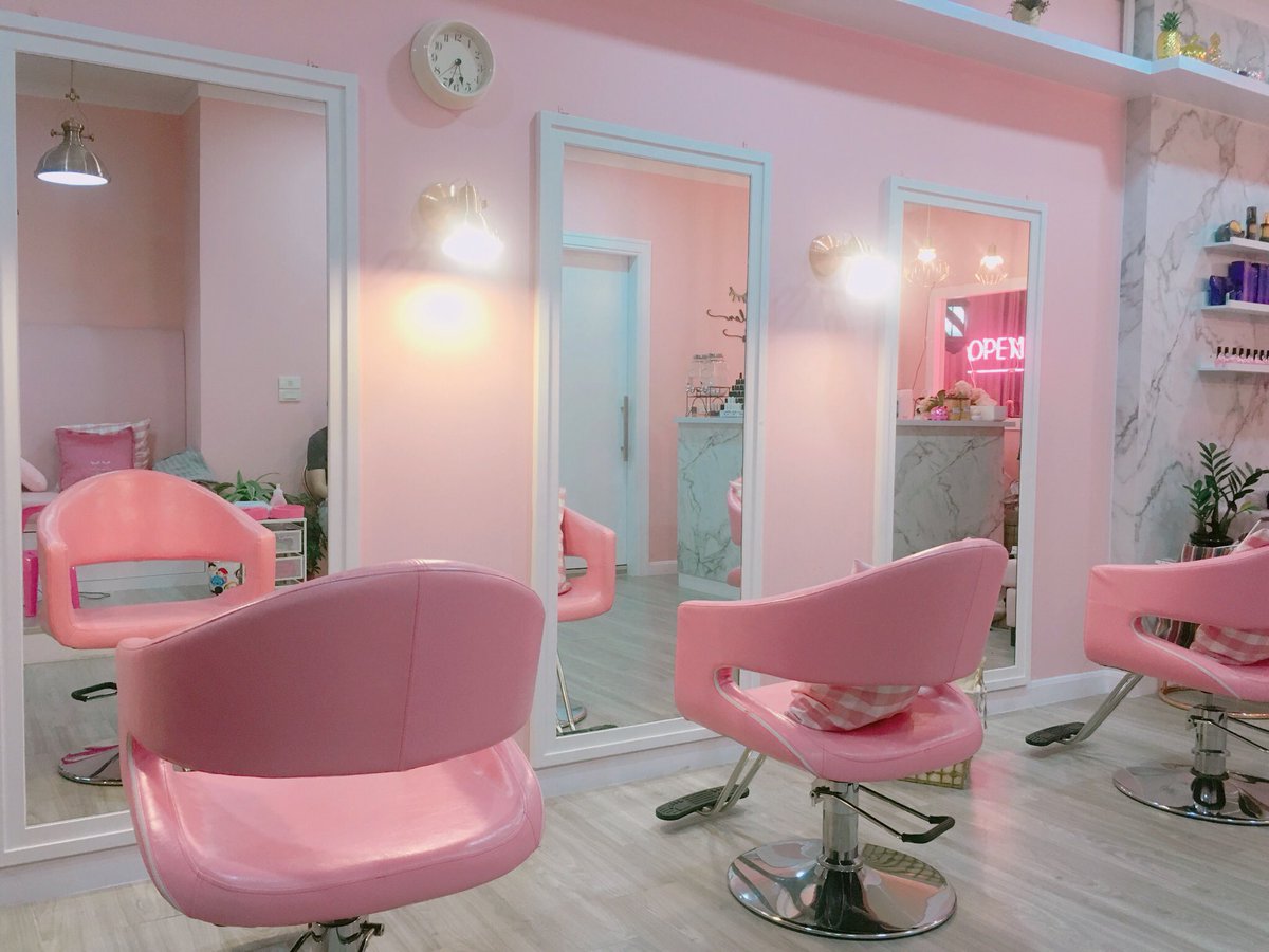 asundaybaby's tweet photo. sleep salon &amp; nails ชั้น 3 ตรงข้ามศูนย์หนังสือจุฬา มีบริการสปาเส้นผมออแกนิก นวดหัว ทำเล็บ ดีงาม ที่สำคัญร้านน่ารักมาก #รีวิว #howtoperfect https://t.co/xcVmQrKJqr