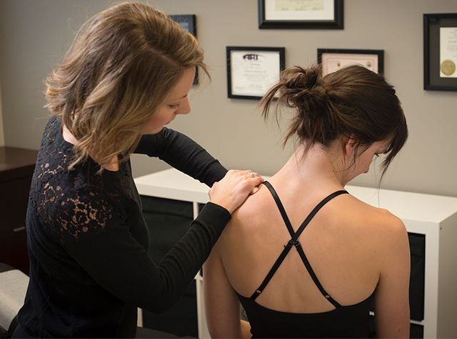 ChiroCalgary's tweet photo. Chiropractic Care for #Back #Pain and Communities of Patterson, Strathcona, West Springs, Aspen More - https://t.co/6tRcZ0TlOi https://t.co/eFQzJOTbcK