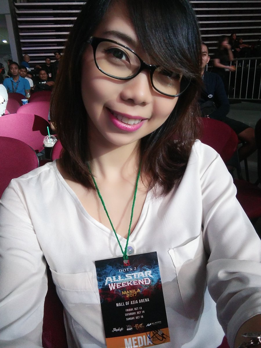 kitzcua's tweet photo. Currently here at Dota 2 All Star Weekend for @GameGeekDotMe coverage ! 😍 #GameGeek #Dota2 #Dota2AllStarWeekend #Gamer #gaming https://t.co/w54Fzf3YTh