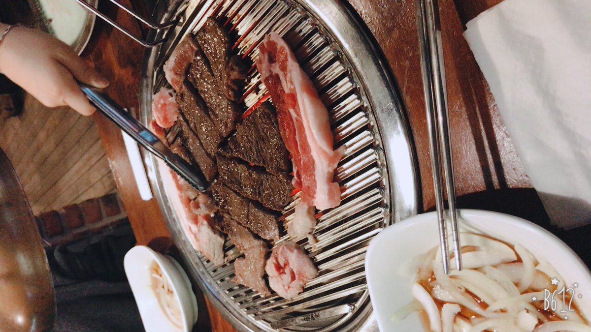 U__sa99's tweet photo. やっきっにっく 🍖 https://t.co/5rzSmtIhlm
