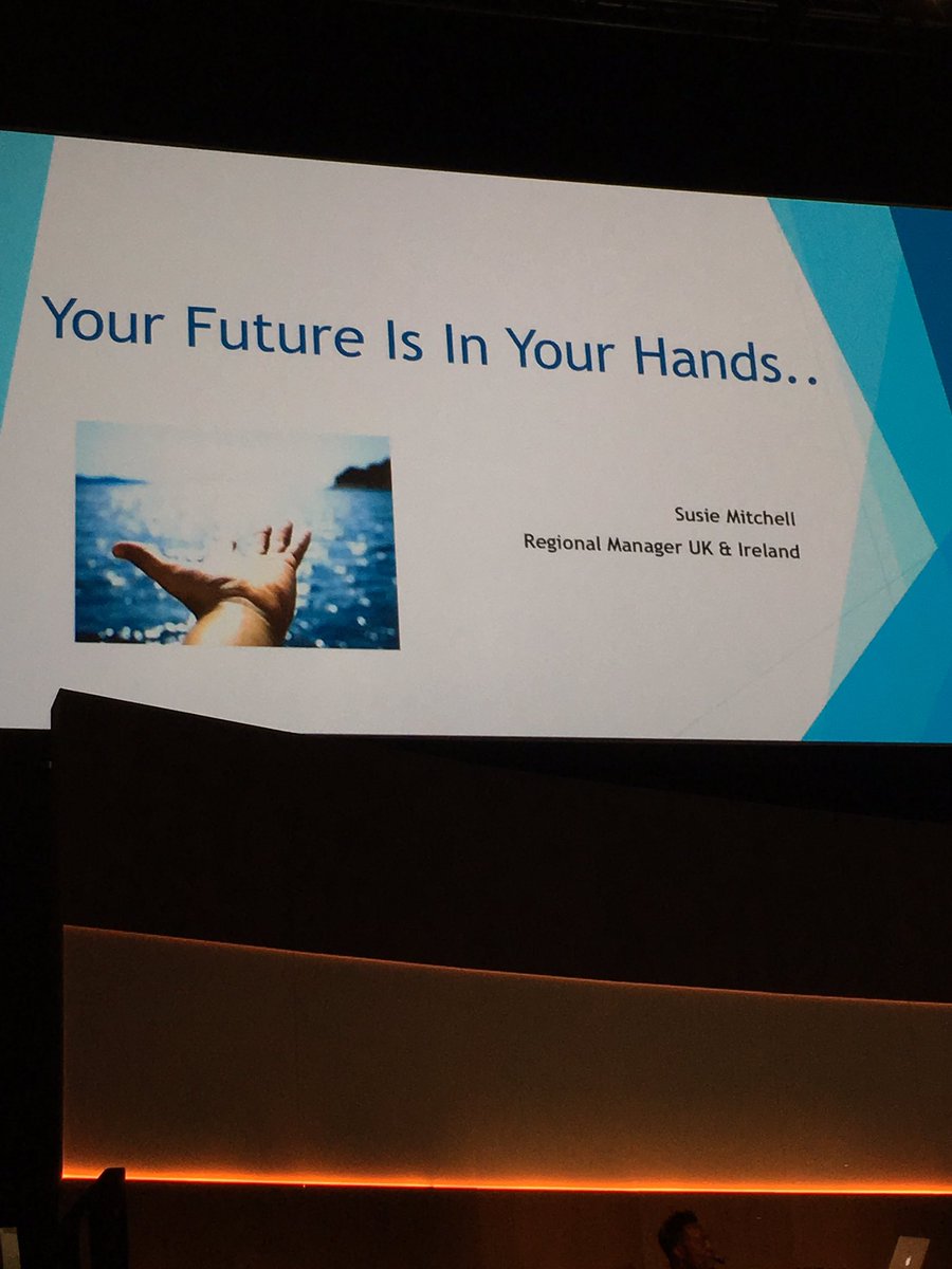 AmyWash007's tweet photo. Your future is in your hands #jpLIVE #JPLIVE #jpLive energy creates energy x #LIVERPOOL2017 #jplive2017 https://t.co/0qSBERJtX7