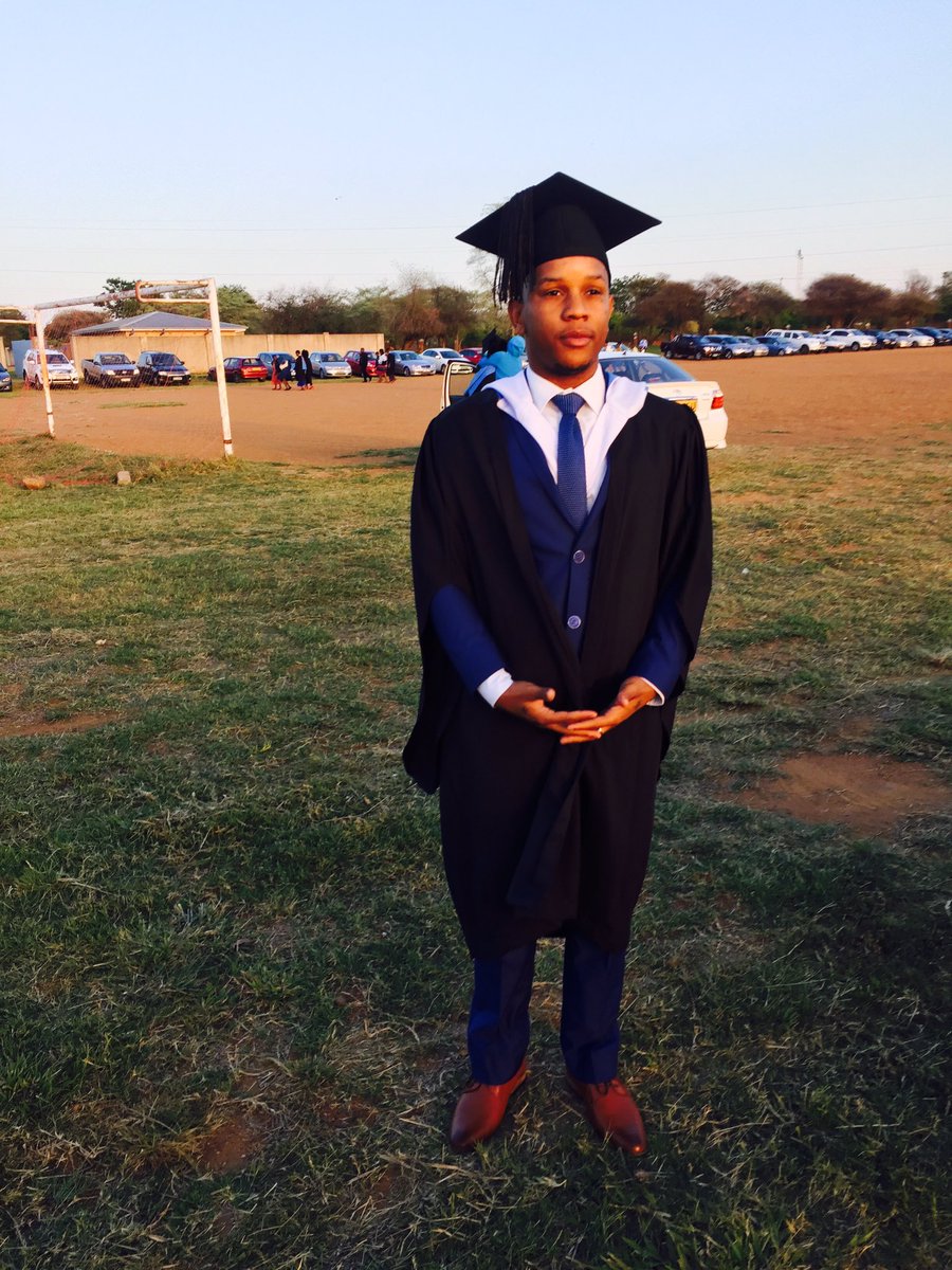 mikhail__93's tweet photo. Bachelor of Laws.....
Degree holder
Isssaaa graduate.... https://t.co/Z4W1pdd7Bo