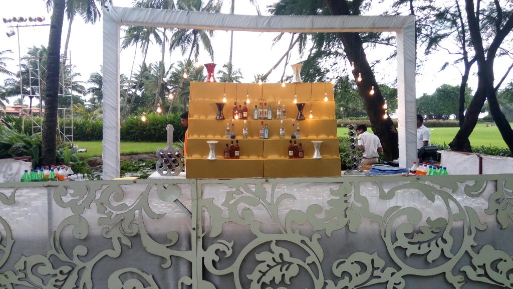 RipanMahanta2's tweet photo. #Diwalimela #Greatsetup #Awsumambience #greatfun with #impeccable_foodandbeverage https://t.co/nOBnrrOXns
