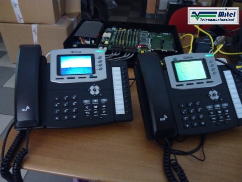 Miteltel's tweet photo. #installazione #centralinotelefonico #MatrixEternityPE con 10 #telefoni #IP
https://t.co/EQluZwnf1L…
#impiantotelefonco #assistenzareti #noleggio#programmazione #voip #isdn #rtg #operatoretelefonico #voicemail #telefoniip #opensource #protocollosip #contrattoassistenza https://t.co/cRbWXHd5Vp