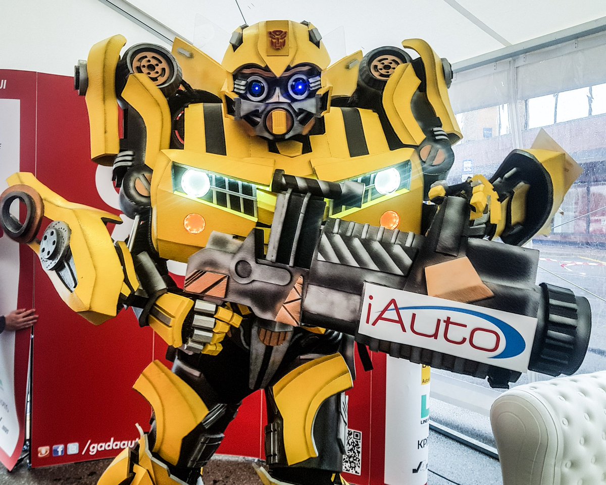 iAutolv's tweet photo. Kas tad tas? #iAutoRobots #GadaAuto Ja👍 tad 👉 📸 @iAutolv - pirmais auto portāls Latvijā #iAuto #iAutolv #autoziņas #autozinas #autoklubi https://t.co/9YHeWzcywP