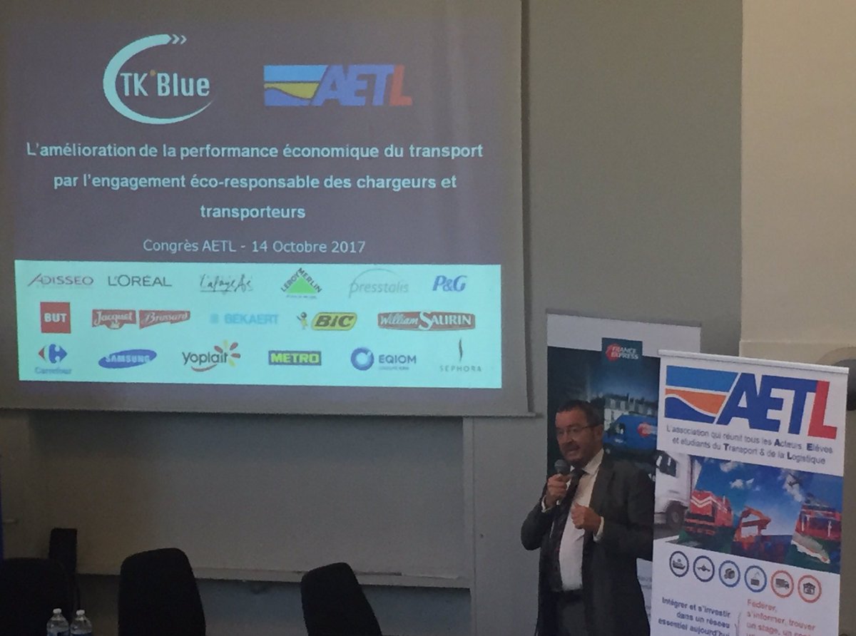OlivierWeitig's tweet photo. Intervention Philippe-Henri Mangeard - TK'Blue au 54ème Congrès de #AETL https://t.co/6y2aYmYigE
