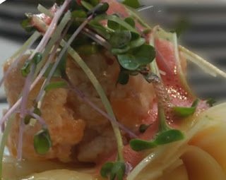 Melinda_B_'s tweet photo. Recette de #tartare de #saumon frais sur canapé pommes de terre roses #Roseval https://t.co/DXF3Dd7UtQ https://t.co/mpbbR6P7Wm