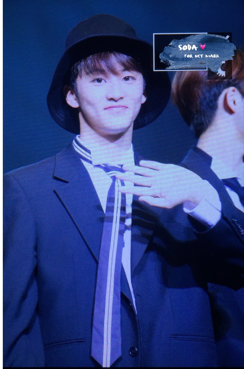 soda990802's tweet photo. 171014 Macau FM Press Conference #NCT #NCT127 #MARK #마크 🤗 https://t.co/mAlE1ldEYV