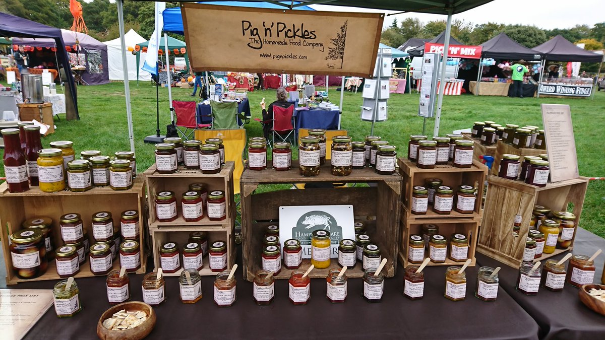 pignpickles's tweet photo. All set up at @jstpumpkin 🎃 Festival and looking forward to a good day! https://t.co/NmrvkAljpu