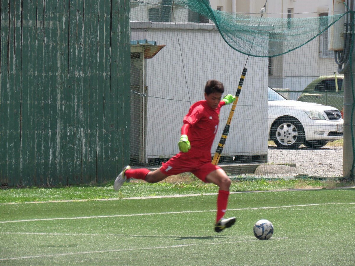 rokute21's tweet photo. 翔洋でサッカーできて仲間と出会えて良かったです。このメンバーが大好きです。
一、二年生は新チームで頑張ってください https://t.co/leYZM5UK5o
