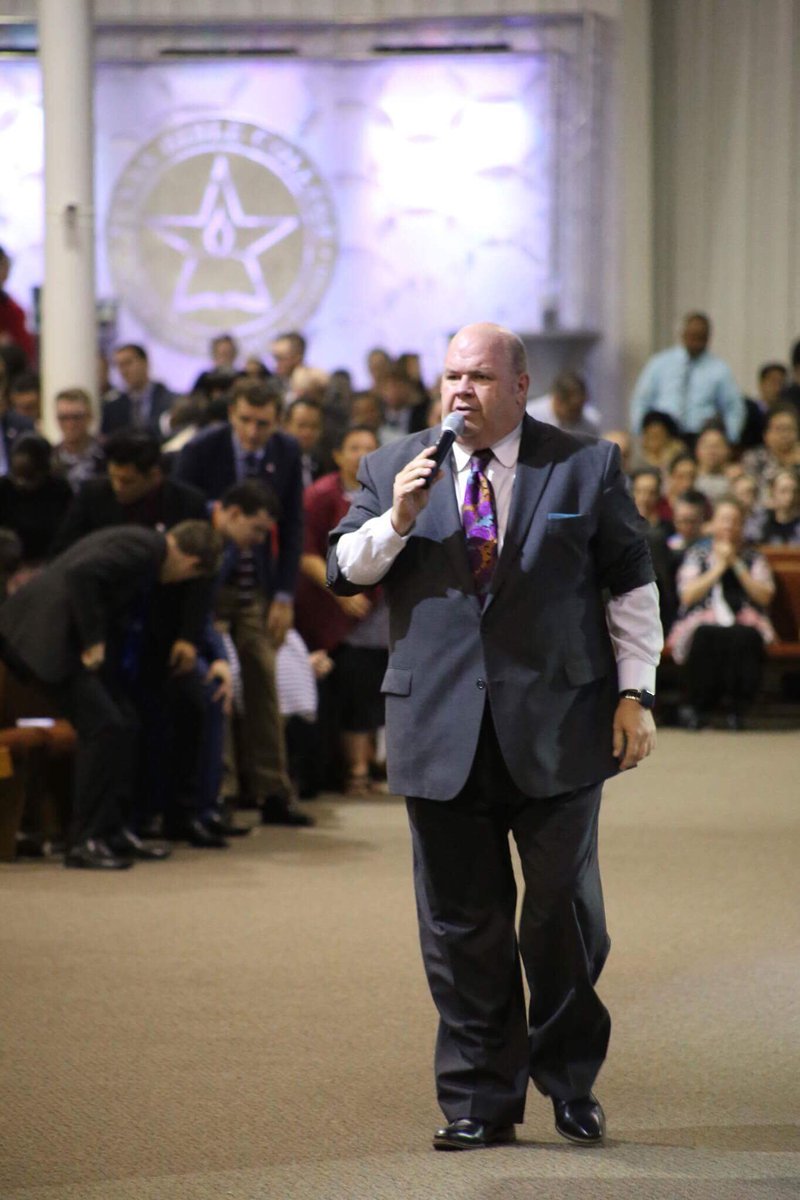 TXBibleCollege's tweet photo. What an incredible first night of #LYC17! Rev. @DouglasDWhite challenged us with a powerful message, “Anointing Without Adjustments”.
Tomorrow starts @ 10AM with Rev. @LandonGore! #tbcnow https://t.co/yxuVLH8Jii