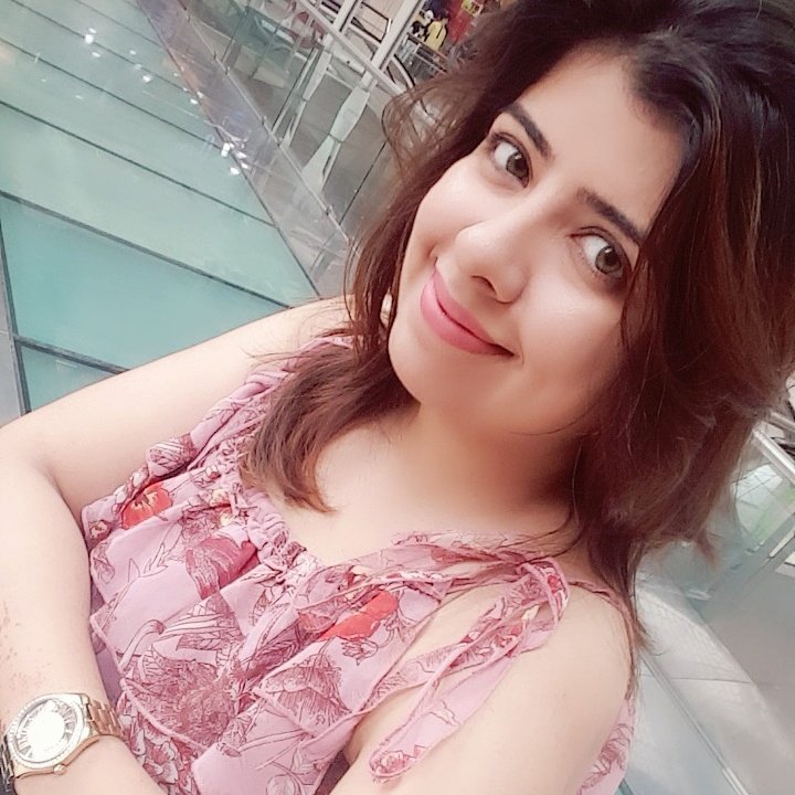 amu_beautiful's tweet photo. "I am at peace and yet somehow on fire". https://t.co/j2wukg3nug