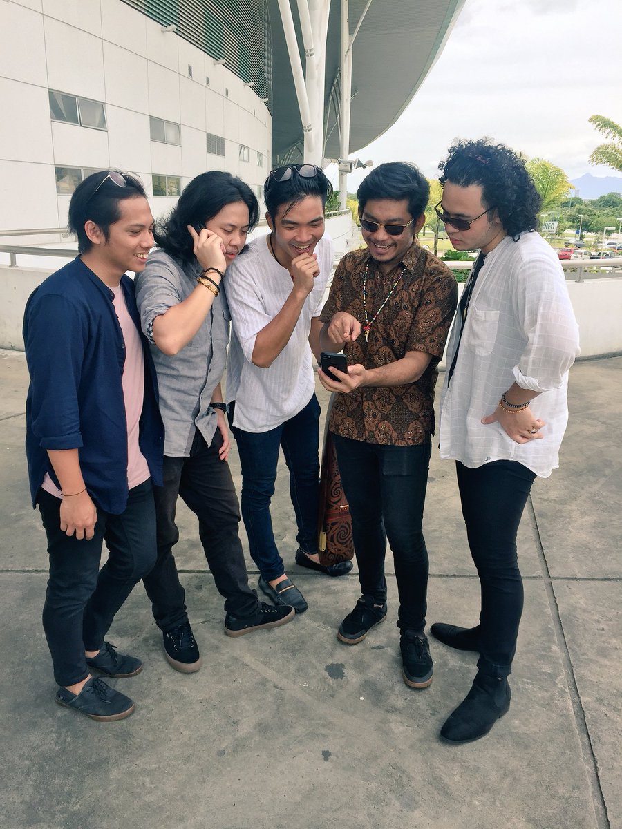 athifsanchez's tweet photo. Mimpi!!! #meruked #innovatesarawak https://t.co/i5FGOO6Bsq