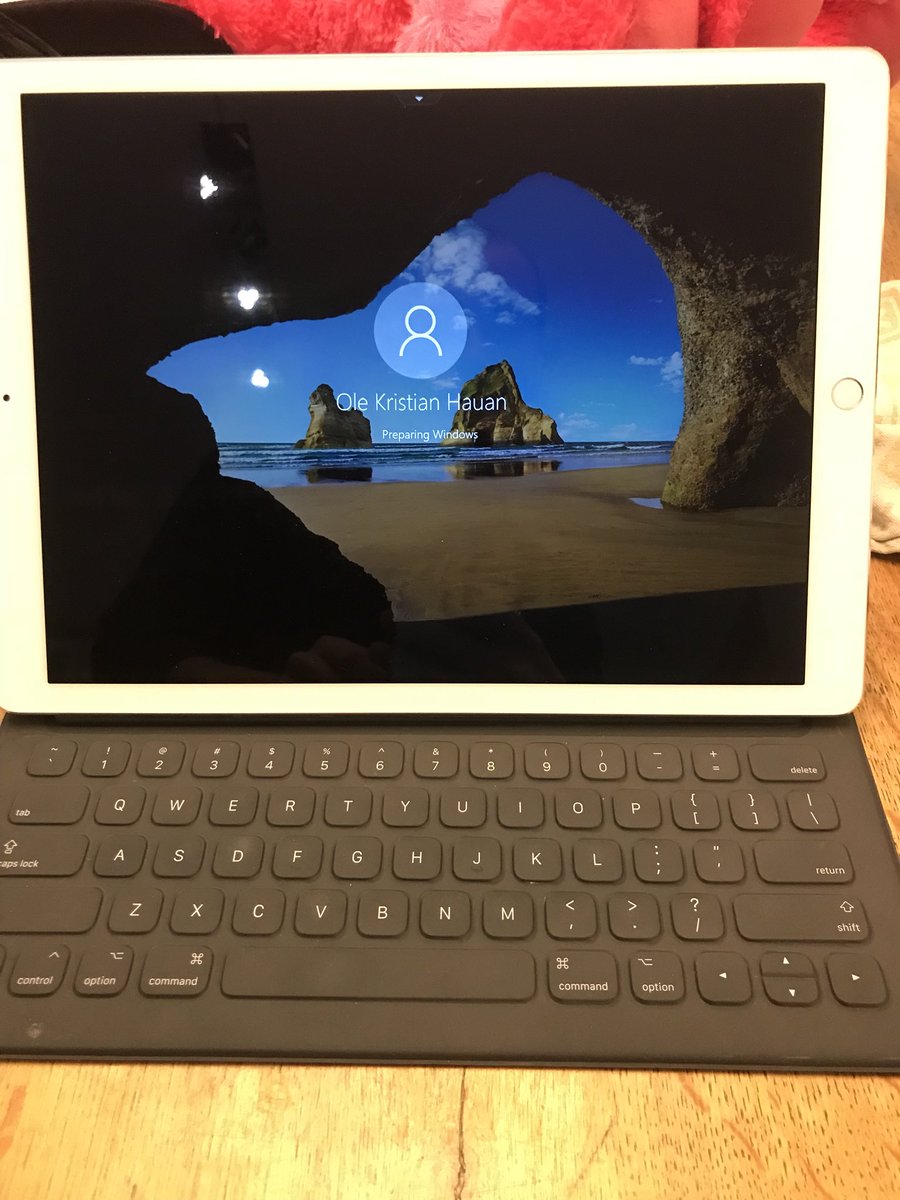 Windows på iPad... Jaggu gjort det også! Funket passe bra. #apple #ipad #windows #lærerikt <a href="/GunhildRustad/">Gunhild Rustad</a>