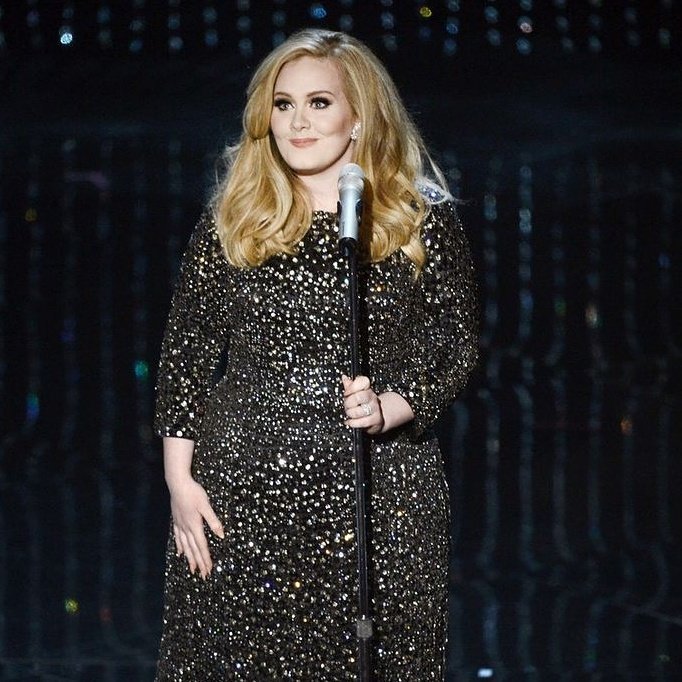 adelepoland_'s tweet image. Oscar's 2013 "Skyfall"