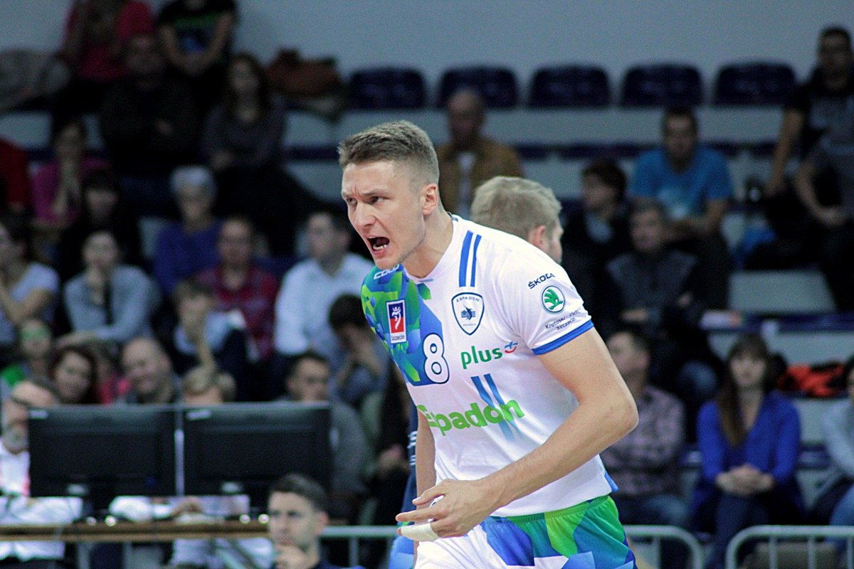 WofVOLLEY's tweet photo. #PlusLiga newcomers @KSAluronVirtu hire middle blocker from @Espadon_Szczeci https://t.co/RAvFi6wFSF #volleytransfers #WoV https://t.co/0mQHuxLTcr